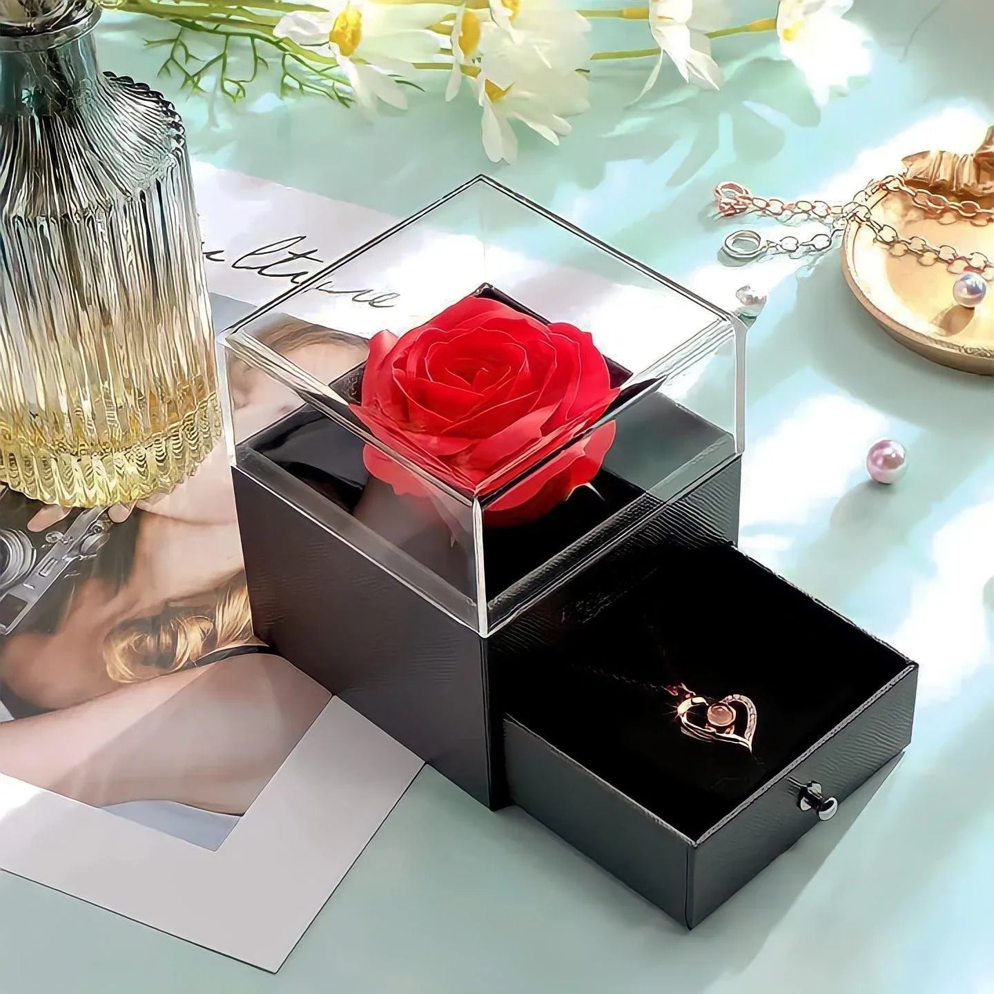 [PROMOÇÃO] Colar (EU TE AMO) em 100 idiomas com Rosa Eterna