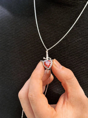 Conjunto Colares Espada e Coração Prata